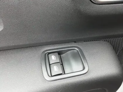 Photo 18 Citroën C3  PureTech 83 S&S BVM5