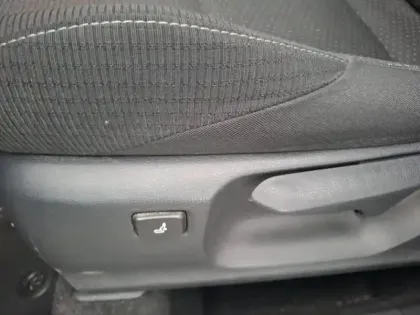 Photo 30 Toyota C-HR  Hybride 122h