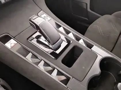 Photo 15 DS Ds 7 DS7 Crossback Hybride E-Tense 300 EAT8 4x4