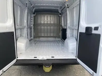 Photo 5 Citroën Jumper  FOURGON TOLE 33 L2H2 140 S&S BVM6