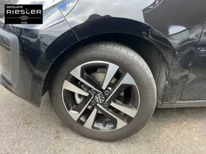 Photo 10 Volkswagen Up  1.0 60 BlueMotion Technology BVM5