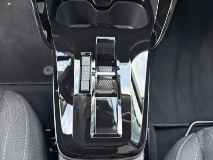 Photo 13 Citroën C3 Aircross  Hybride 145 e-DCS6