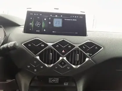 Photo 13 DS DS 3  PureTech 100 BVM6