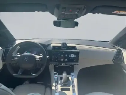 Photo 7 DS Ds 7  Hybride Rechargeable E-Tense 225 EAT8