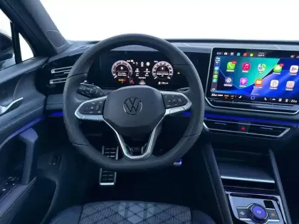 Photo 11 Volkswagen Tiguan  2.0 TDI 150ch DSG7