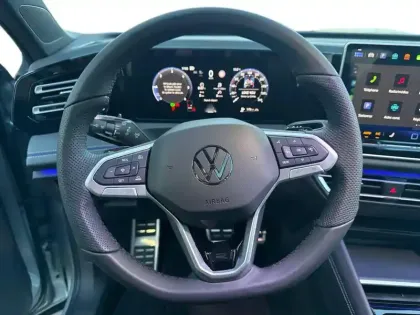 Photo 15 Volkswagen Tiguan  2.0 TDI 150ch DSG7