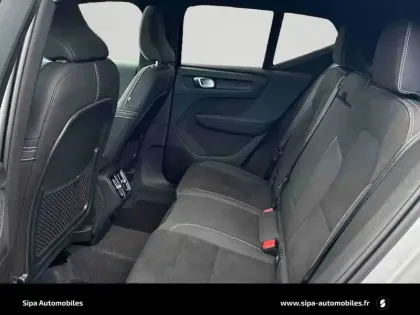 Photo 11 Volvo Xc40  B3 163 ch DCT7