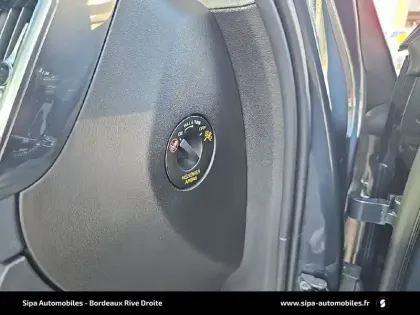 Photo 18 Volvo Xc60  T6 AWD Hybride rechargeable 253 ch+145 ch Geartronic 8