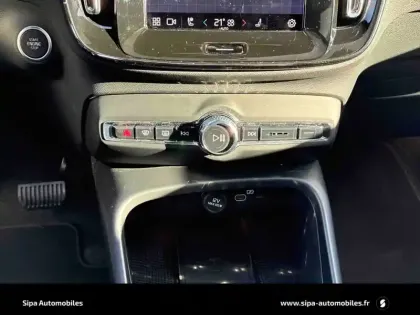 Photo 16 Volvo Xc40  B3 163 ch DCT7