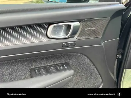 Photo 21 Volvo Xc40  B3 163 ch DCT7