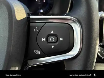 Photo 23 Volvo Xc40  B3 163 ch DCT7