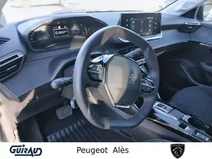 Photo 7 Peugeot 208  Electrique 50 kWh 136ch