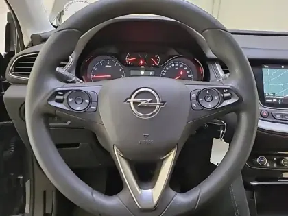 Photo 8 Opel Grandland X  1.2 Turbo 130 ch BVA8