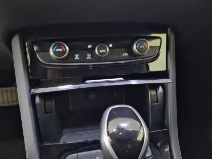 Photo 23 Opel Grandland X  1.2 Turbo 130 ch BVA8