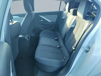 Photo 11 Opel Astra  1.2 Turbo 110 ch BVM6