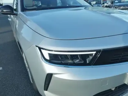 Photo 15 Opel Astra  1.2 Turbo 110 ch BVM6