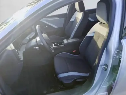 Photo 10 Opel Astra  1.2 Turbo 110 ch BVM6