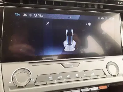 Photo 17 Peugeot 308  PureTech 130ch S&S EAT8