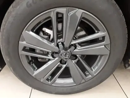 Photo 12 Peugeot 308  PureTech 130ch S&S EAT8