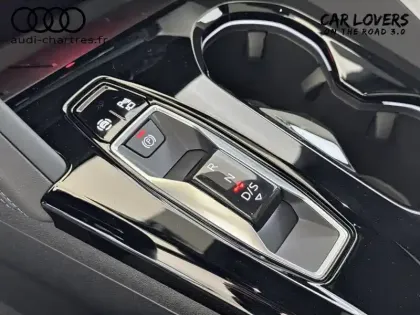 Photo 25 Audi Q5  TFSI 204 ch Hybride S tronic 7