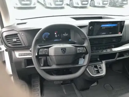 Photo 8 Peugeot Expert  FGN M BLUEHDI 145 S&S EAT8