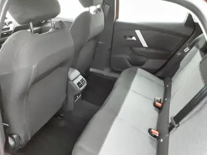 Photo 11 Citroën C4  PureTech 130 S&S BVM6