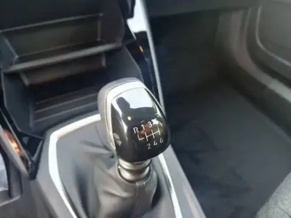 Photo 33 Peugeot 2008  100 S&S BVM6