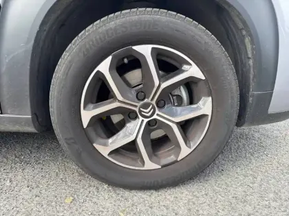 Photo 12 Citroën C3 Aircross  PureTech 110 S&S BVM6