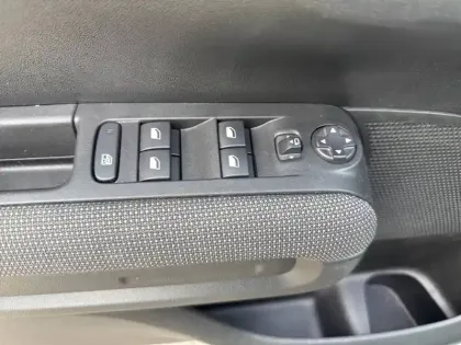 Photo 25 Citroën C3 Aircross  PureTech 110 S&S BVM6