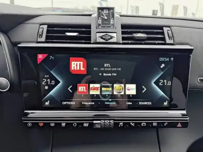 Photo 27 DS Ds 7 DS7 Crossback Hybride E-Tense 300 EAT8 4x4