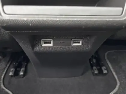 Photo 34 DS Ds 7 DS7 Crossback Hybride E-Tense 300 EAT8 4x4