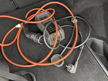 Photo 75 DS DS 7 Gén. I Ph1 NG Louvre 5