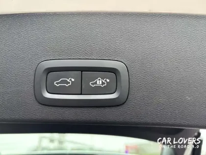 Photo 20 Volvo Xc40  T4 Recharge 129+82 ch DCT7