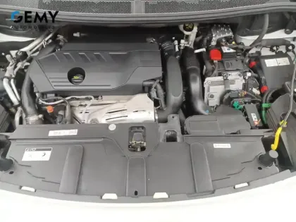 Photo 19 Peugeot 3008  Hybrid 225 e-EAT8