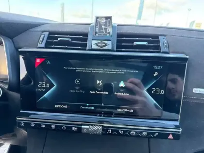 Photo 24 DS Ds 7 DS7 Crossback Hybride E-Tense 225 EAT8