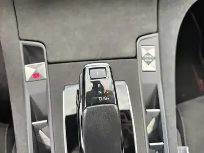 Photo 13 DS DS 7 DS7 Crossback Hybride E-Tense 225 EAT8