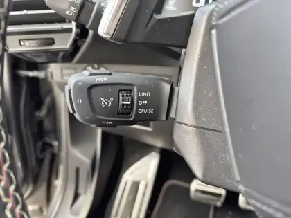 Photo 39 DS DS 7 Gén. I Ph1 NG Performance Line + 5