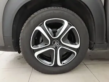 Photo 90 Citroën C3 Aircross  BlueHDi 110 S&S BVM6