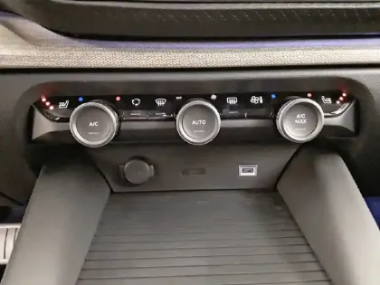 Photo 17 Citroën C5  X PureTech 130 S&S EAT8