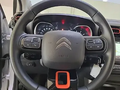 Photo 8 Citroën C3 Aircross  PureTech 110 S&S BVM6