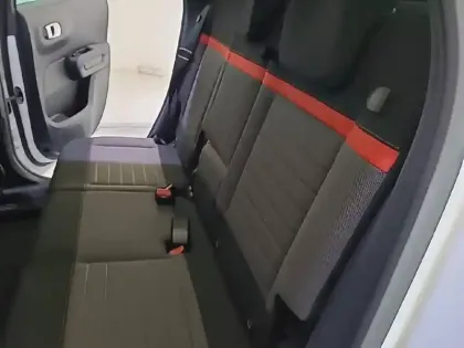 Photo 11 Citroën C3 Aircross  PureTech 110 S&S BVM6