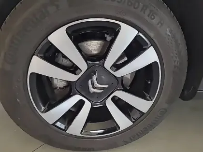 Photo 12 Citroën C3 Aircross  PureTech 110 S&S BVM6