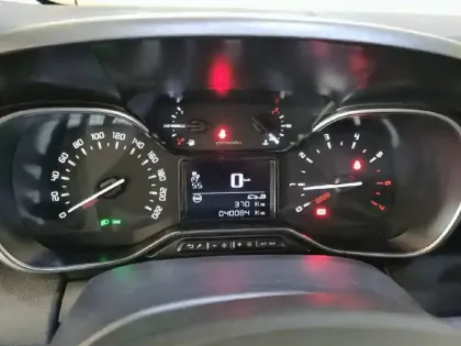 Photo 9 Citroën C3 Aircross  PureTech 110 S&S BVM6