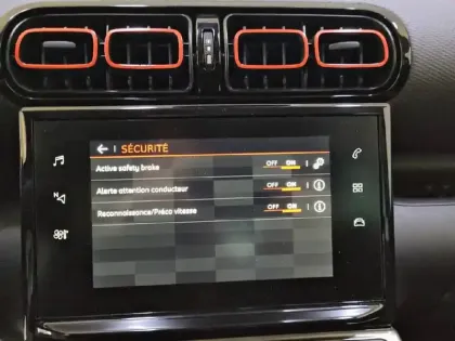 Photo 21 Citroën C3 Aircross  PureTech 110 S&S BVM6