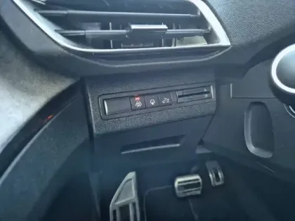 Photo 22 Peugeot 3008  BlueHDi 130ch S&S EAT8