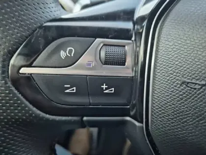 Photo 20 Peugeot 3008  BlueHDi 130ch S&S EAT8