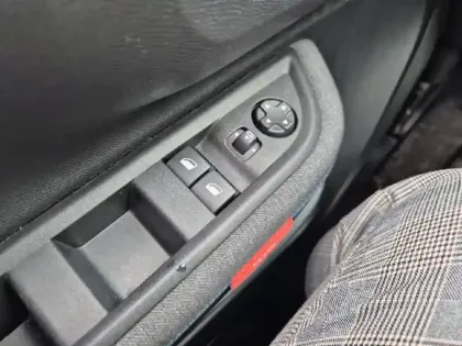 Photo 22 Citroën C3  Turbo 100 ch BVM6