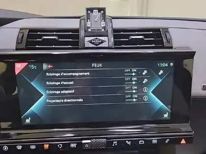 Photo 48 DS DS 7 DS7 Crossback Hybride E-Tense 225 EAT8