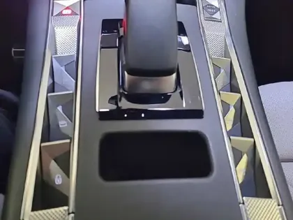 Photo 52 DS DS 7 DS7 Crossback Hybride E-Tense 225 EAT8