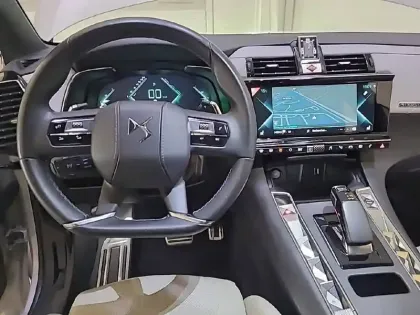 Photo 70 DS DS 7 Gén. I Ph1 NG Rivoli 5